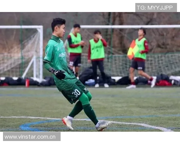 王博豪首发出战荷乙领头羊海牙展现留洋小将风采