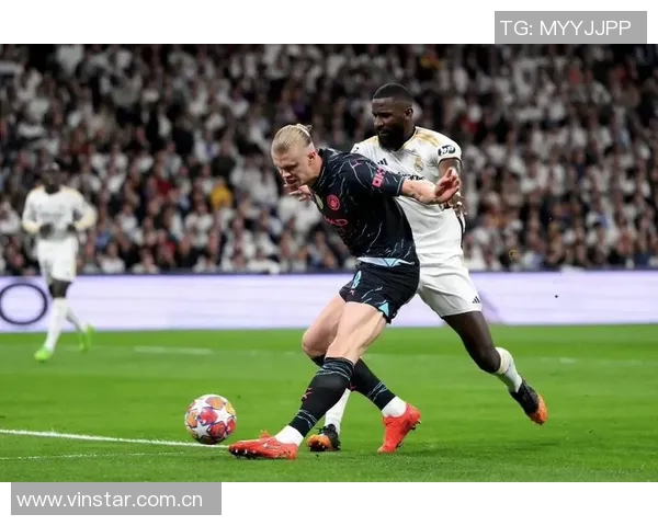 曼城主场领先皇马吕迪格失误送点哈兰德点射罗德里戈破门