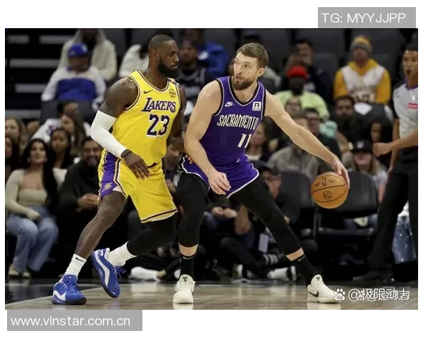 比尔西蒙斯揭晓季后赛传奇老詹成唯一赢得20次系列赛胜利的球员